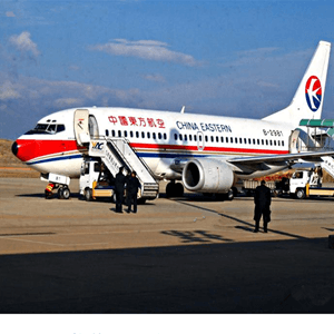 韶关空运公司航空快运业稳步发展的原因是什么？